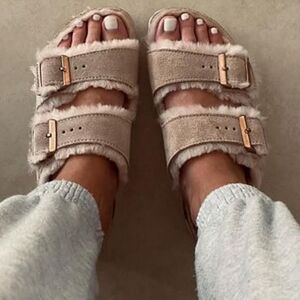 Madden Girl Butterfly Women's Faux-Fur Slide - Light Taupe Sz: 8